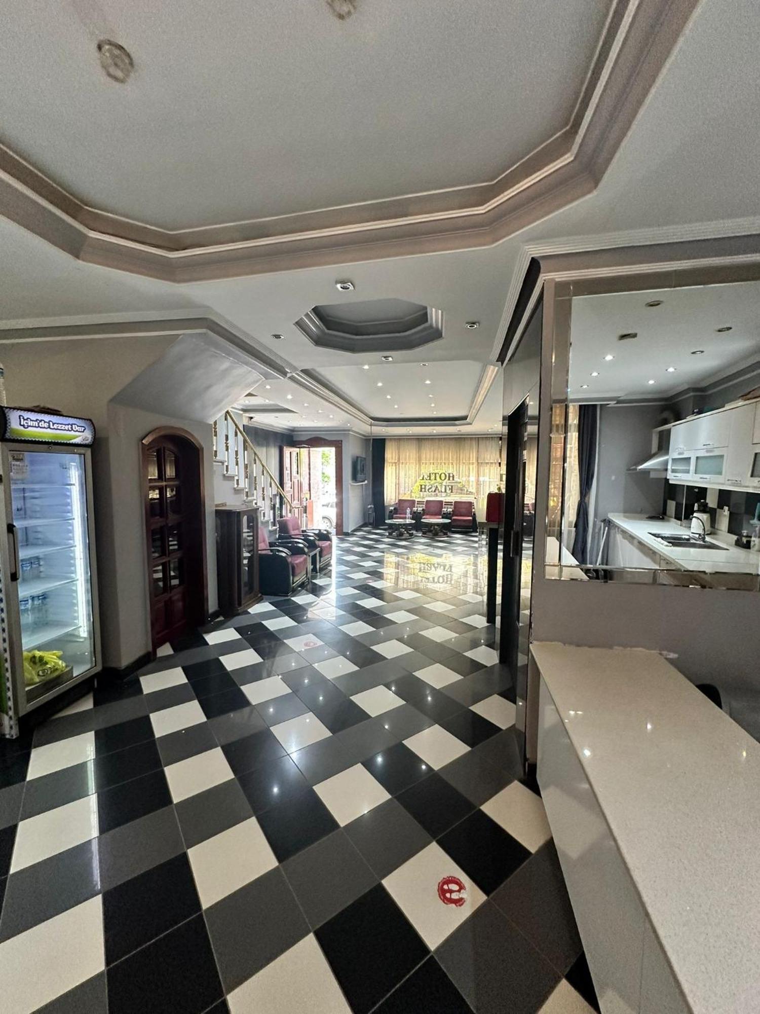 Hotel Flash Suite อิสตันบูล ภายนอก รูปภาพ